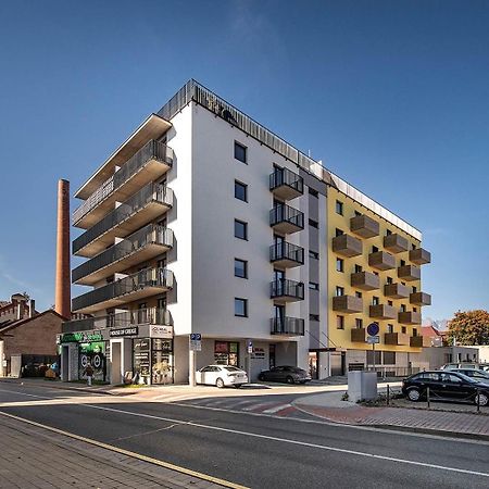 Apartments Centrum Hviezdoslav Попрад Экстерьер фото